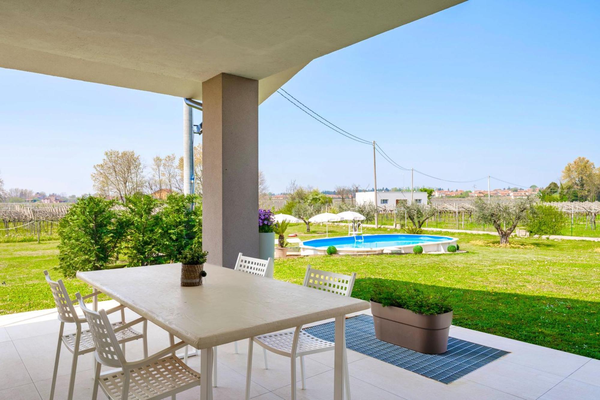Lagobaldo Apartments - Regarda Travel Кола Экстерьер фото